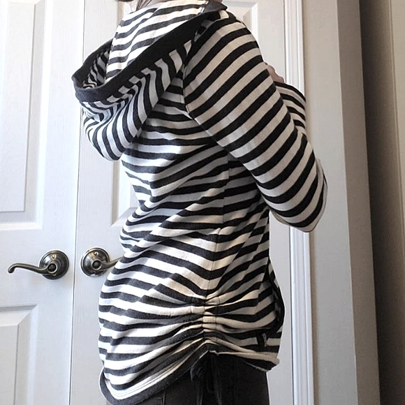 Y2K Super Soft Fleece Hoodie - Picture 2 of 11